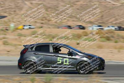 media/Oct-01-2022-Team Topak Racing (Sat) [[f860fb51be]]/2-Inter Low 2/session 1 turn 3/